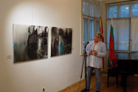 Изложба на Македонското учество во Меѓународната ликовна колонија во Созопол - Солеј (фотографија)