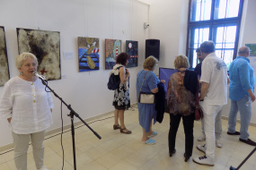Изложбата „Предизвици и насоки“ во Созопол од 1 до 8 јуни 2021 (фотографија)