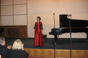 Ана Гацева, проект: Солистички пијано-концерт (фотографија)