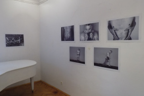 Изложба „Част от мен“ съставена от фотографии и кратки видеозаписи на Ферди Булут и Дарко Талески (фотография)