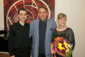 Концерт за пијано и обоа во изведба на Кристина Светиева и Томе Атанасов (снимка)